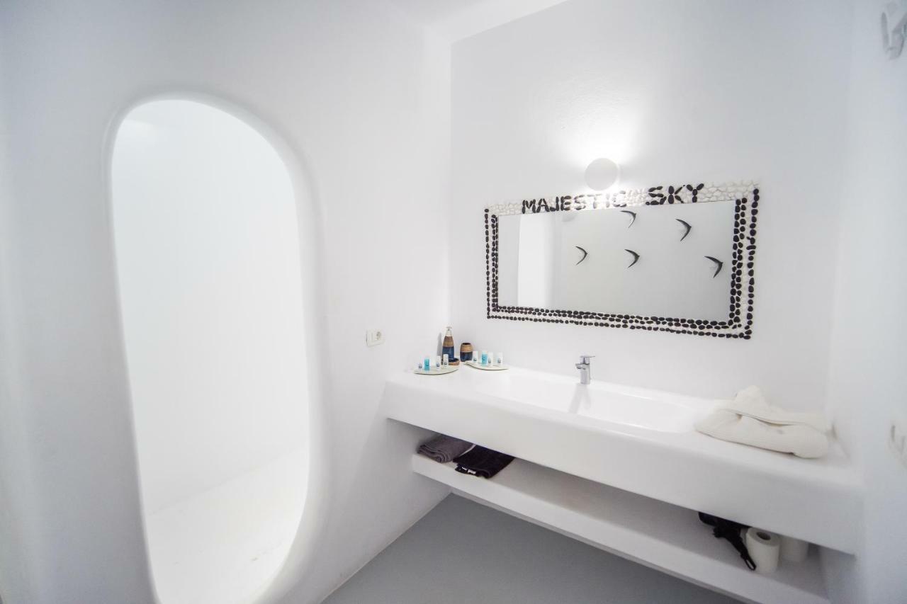 Majestic Sky Luxury Suites Megalochori (Santorini) Exterior foto