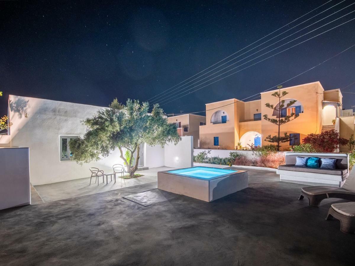 Majestic Sky Luxury Suites Megalochori (Santorini) Exterior foto